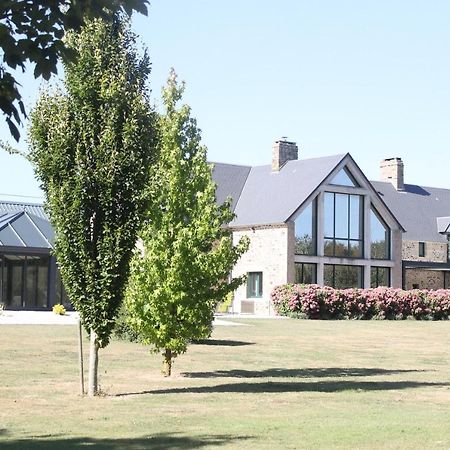 Domaine Du Jardin " Chambres D'Hotes " Saint-Jean-de-la-Haize Luaran gambar