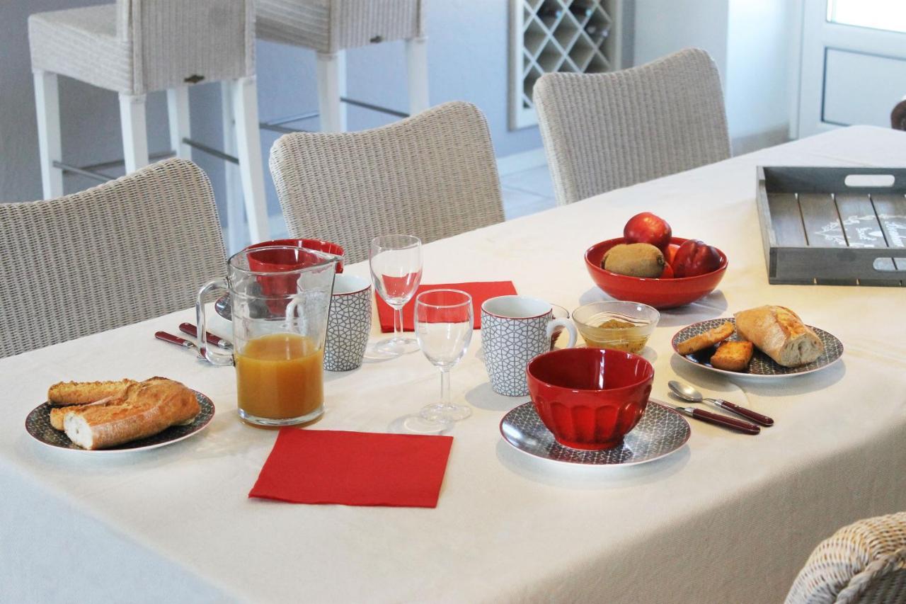 Domaine Du Jardin " Chambres D'Hotes " Saint-Jean-de-la-Haize Luaran gambar