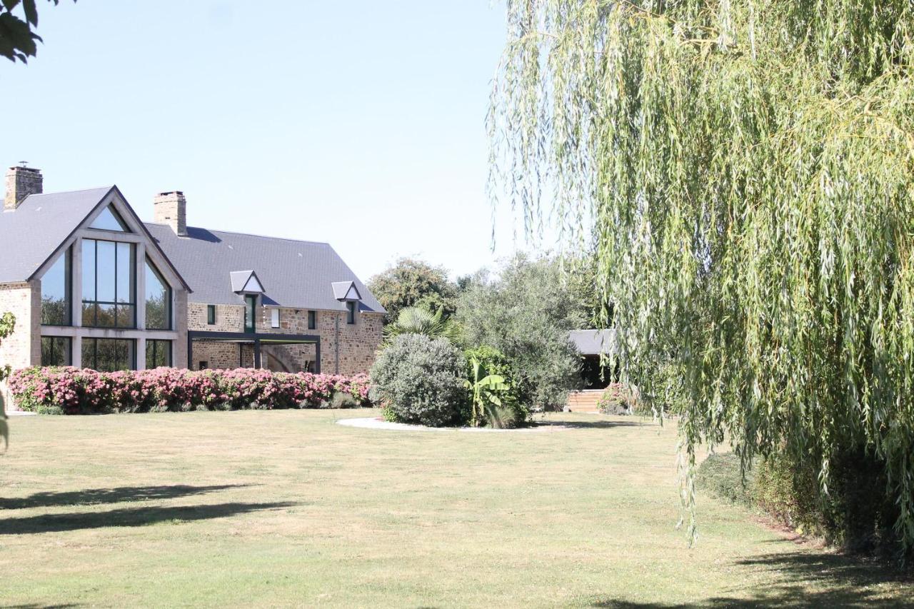 Domaine Du Jardin " Chambres D'Hotes " Saint-Jean-de-la-Haize Luaran gambar